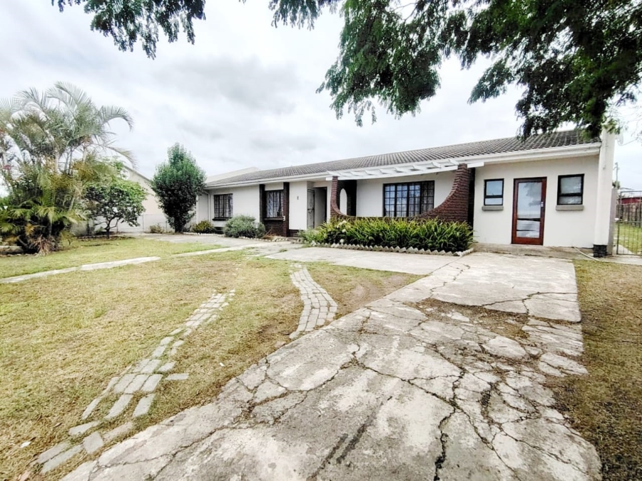 4 Bedroom Property for Sale in Amalinda Eastern Cape